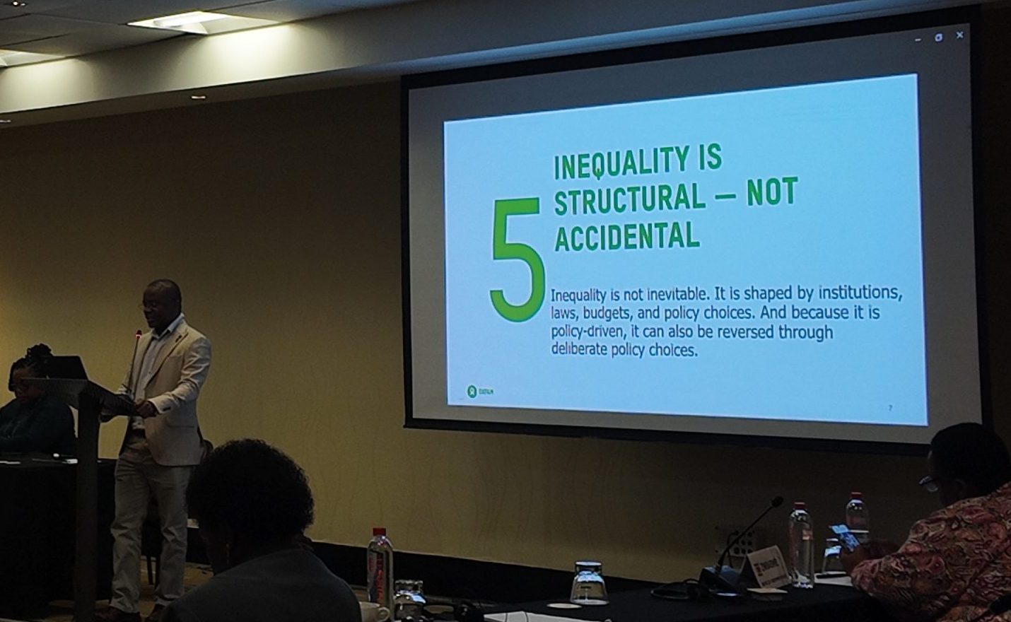Oxfam Engages SADC Parliamentary Forum on Inequality Oxfam Engages SADC Parliamentary Forum on Inequality